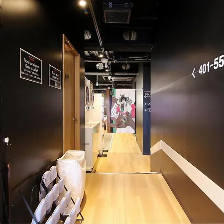 Capsule Hotel Transit Shinjuku-3